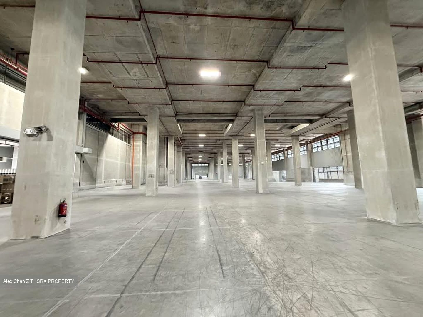 Jurong East MRT (D22), Warehouse #578705191